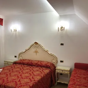 Hotel Leonardo, Wenecja