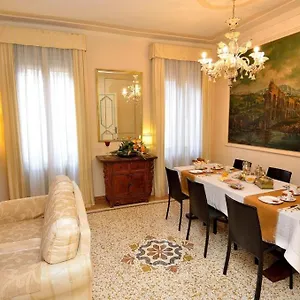 ** Bed & Breakfast Ca Del Modena Italy