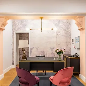 3110 Arthotel Hotel