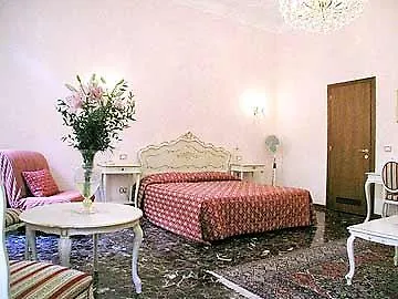 Hotel Mezzo Pozzo Venecia