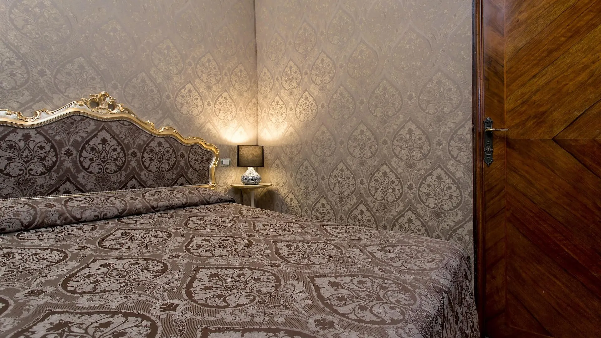 Hotel Mezzo Pozzo Venecia